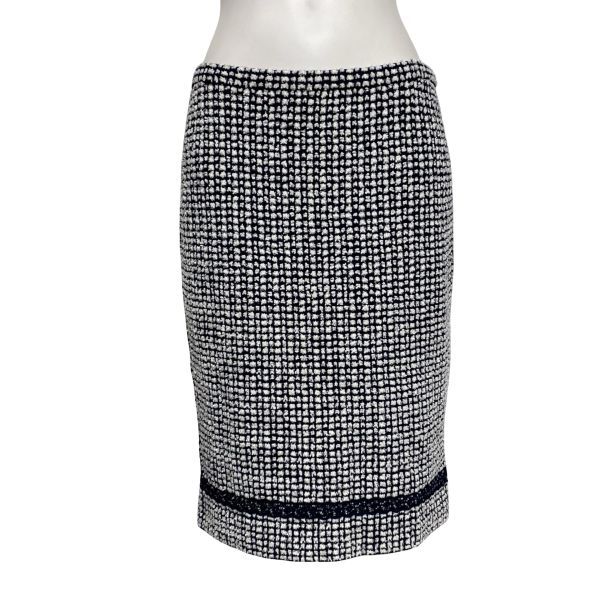 https://assets.mercari-shops-static.com/-/large/plain/2JXto2RhYntKaUT5nrvA7F.jpg@jpg