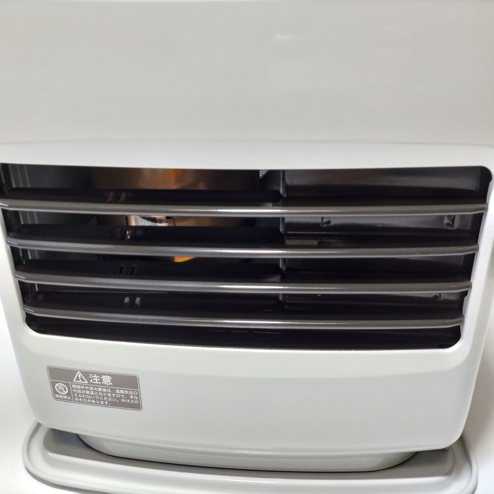 コロナ 石油ファンヒーター FH-G3225Y 2025年製 CORONA - メルカリ
