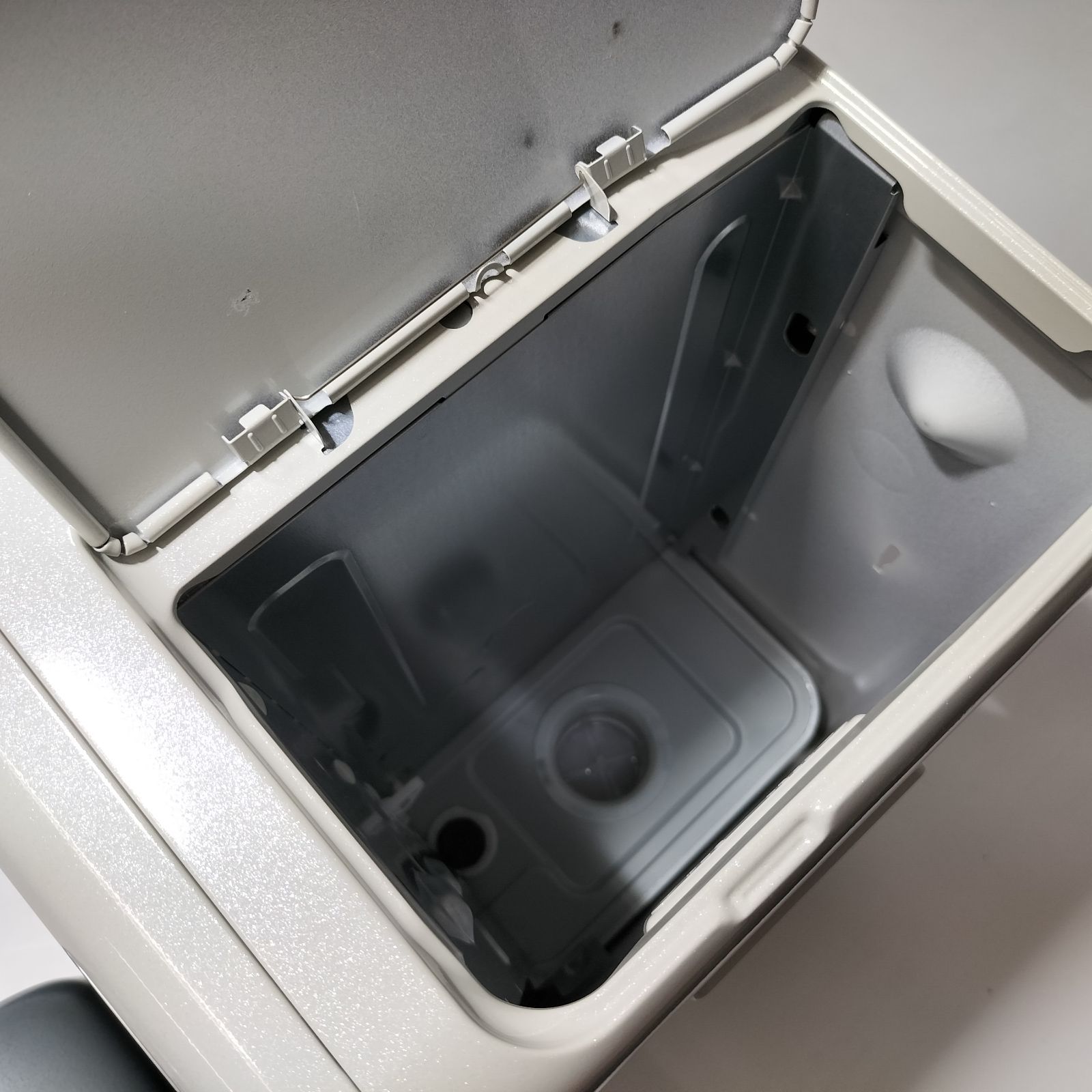 コロナ 石油ファンヒーター FH-G3225Y 2025年製 CORONA - メルカリ