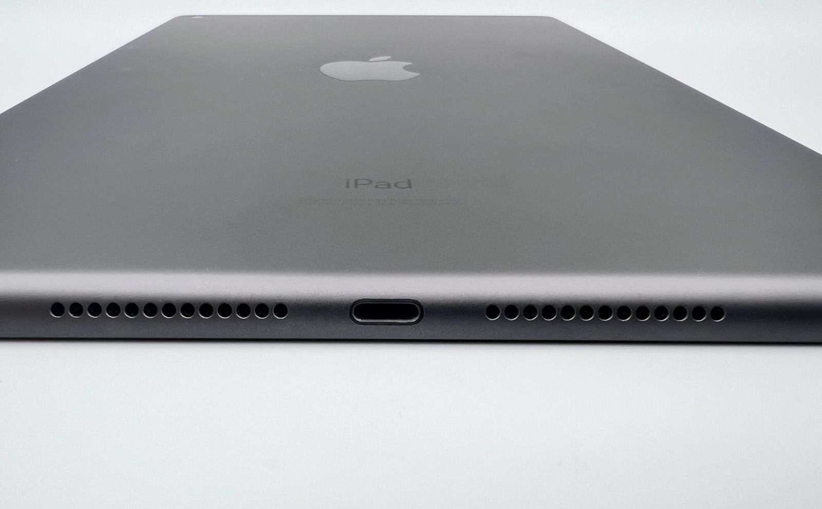 iPad 第7世代 32GB WiFi Apple スペースグレイ - メルカリ