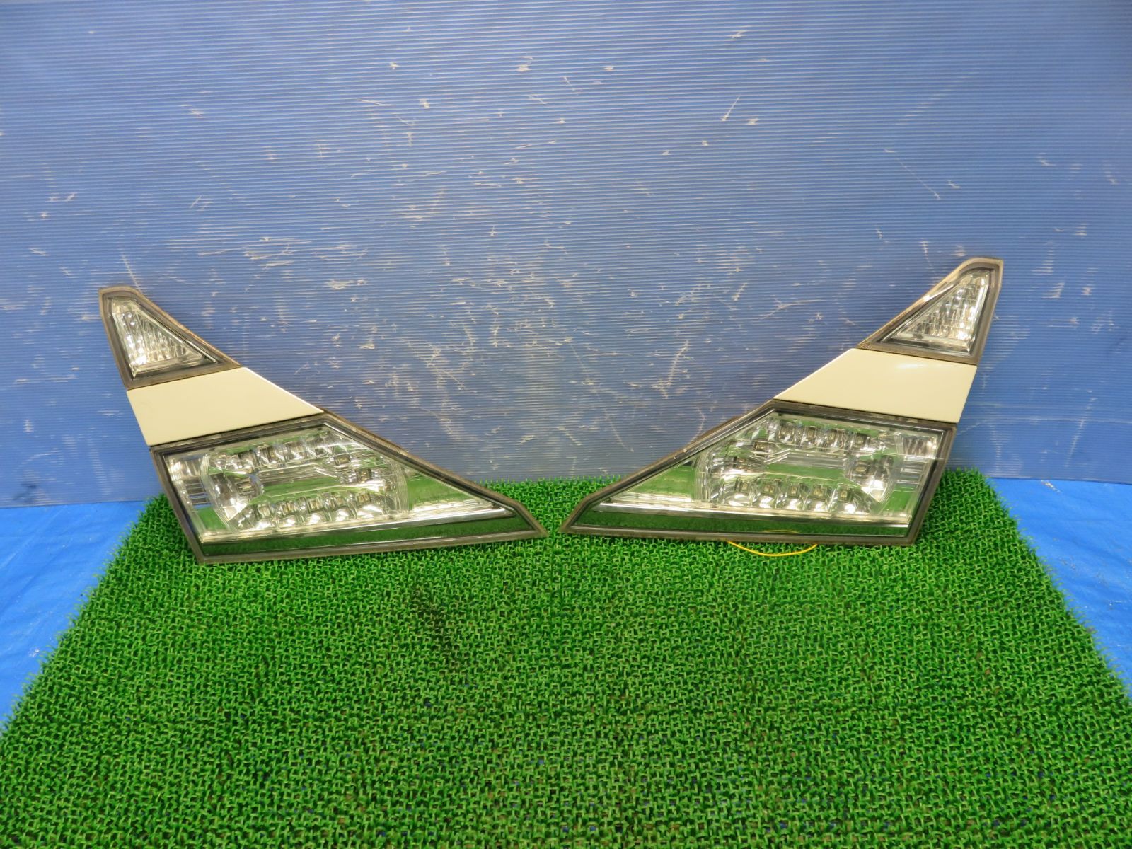 ☆SFC9503/保証付/アルファード ヴェルファイア20系 GGH20W/後期 LED