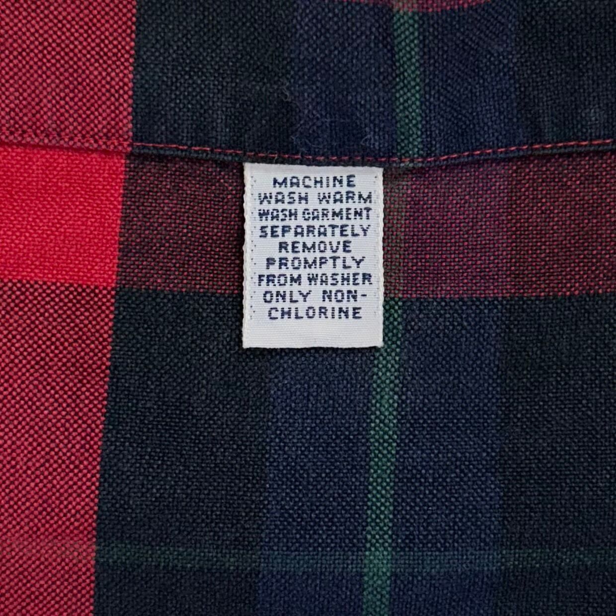 https://assets.mercari-shops-static.com/-/large/plain/2JXttGQwByHL2jDcu3XoAo.jpg@jpg