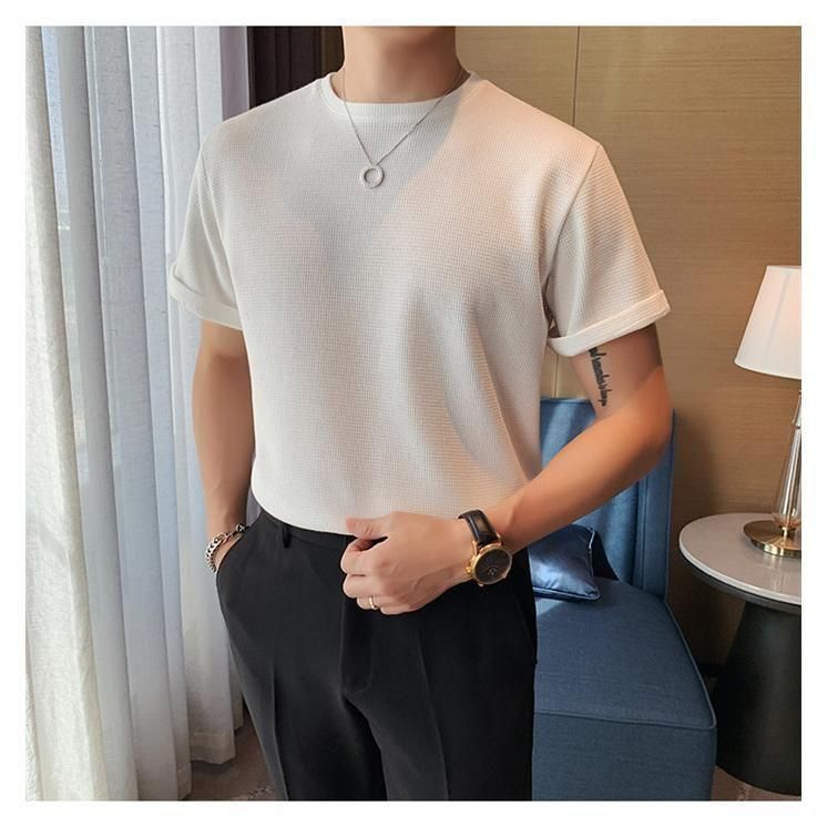 https://assets.mercari-shops-static.com/-/large/plain/2JXtxeUwXwPZWjWhhvBHJk.jpg@jpg