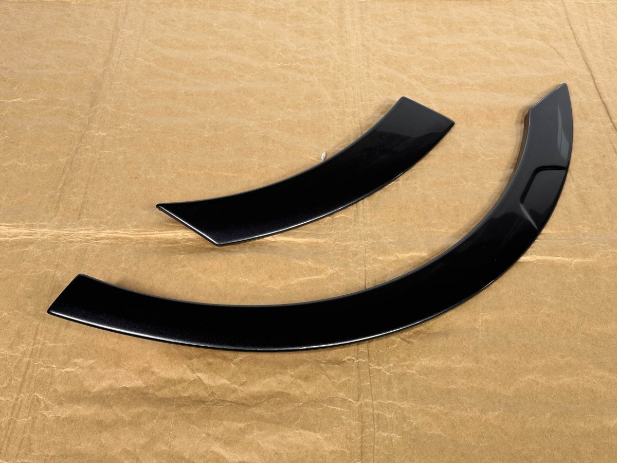 新品 プリウスα ZVW41W 純正OP モデリスタ 右リアフェンダー