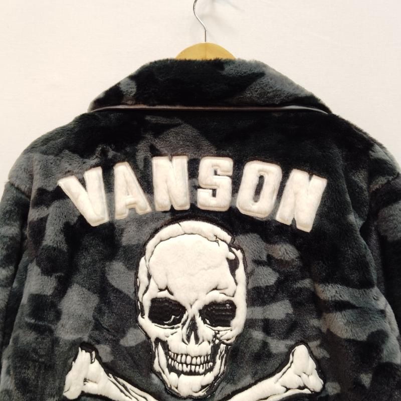 https://assets.mercari-shops-static.com/-/large/plain/2JXtz5DRABTFeuz8jai43j.jpg@jpg
