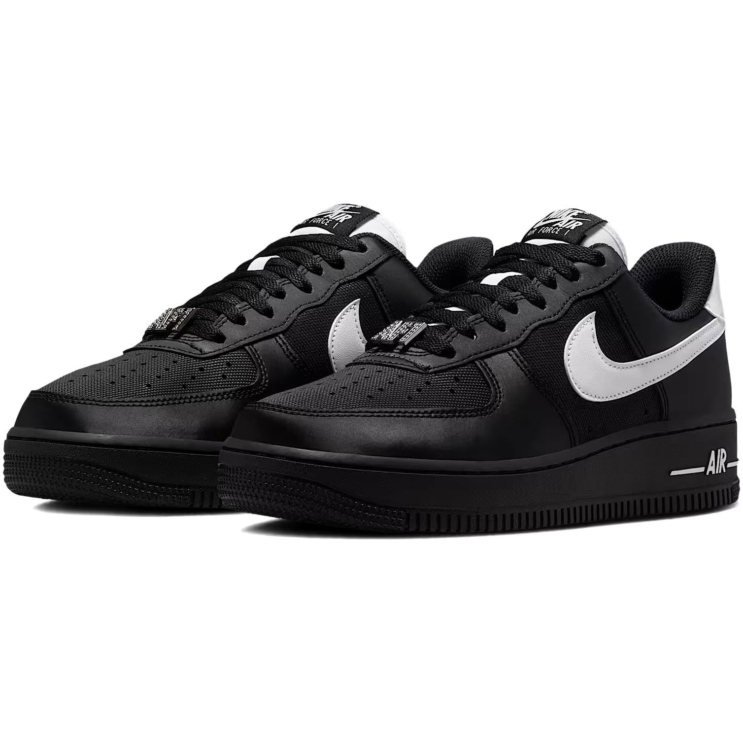 [NIKE] エア フォース 1 '07 SE W AIR FORCE 1 '07 SE IV4721-001 25.5cm [25.5 cm]