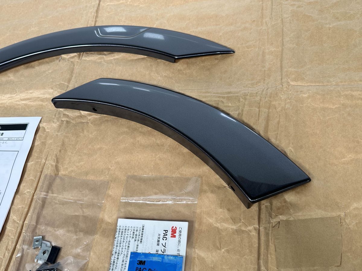 新品 プリウスα ZVW41W 純正OP モデリスタ 左リアフェンダー
