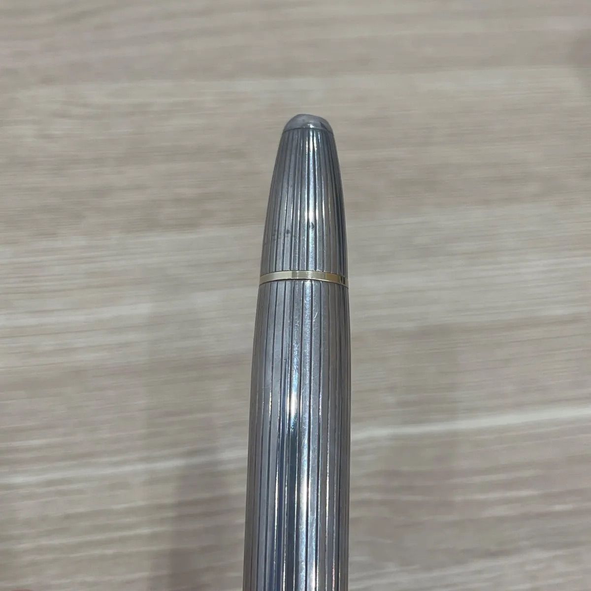 https://assets.mercari-shops-static.com/-/large/plain/2JXu3PVJTsBfaNKczHMZMU.jpg@jpg