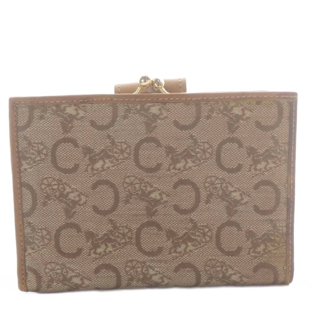 https://assets.mercari-shops-static.com/-/large/plain/2JXu4FvGzRrdb95VB74WHR.jpg@jpg