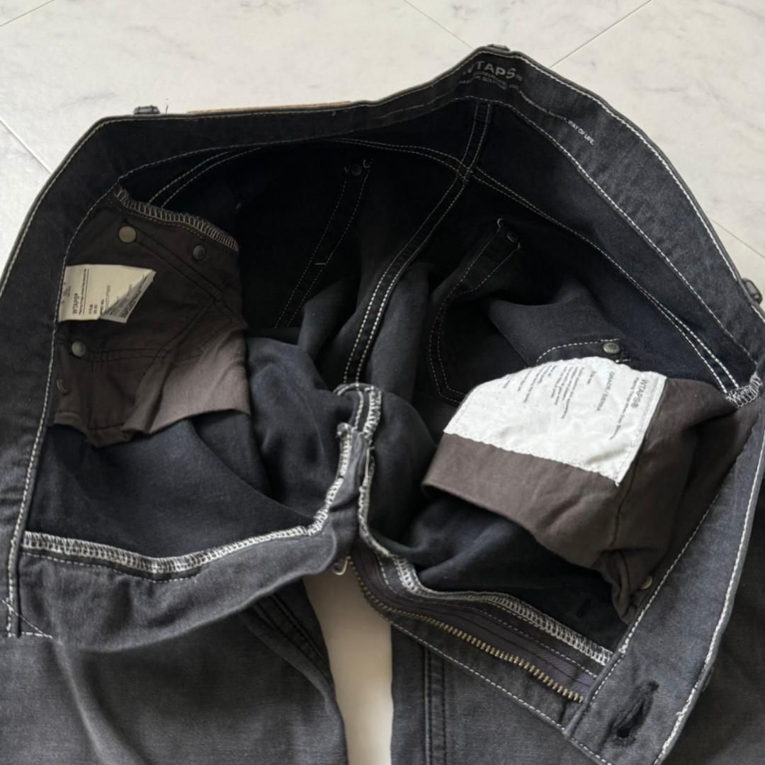 https://assets.mercari-shops-static.com/-/large/plain/2JXu4LFWbmE2LHeUqbtTc8.jpg@jpg