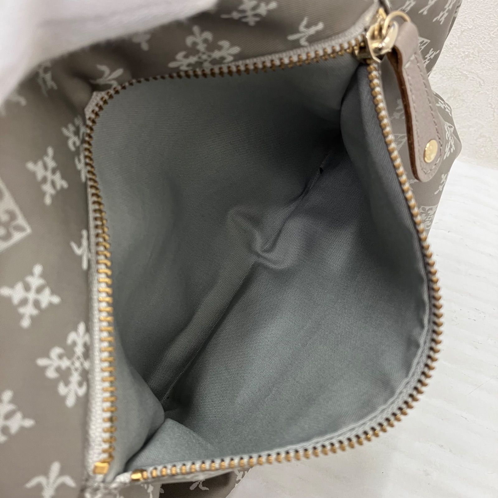 9894 【美品】 russet ラシット 2way ショルダーバッグ トートバッグ 