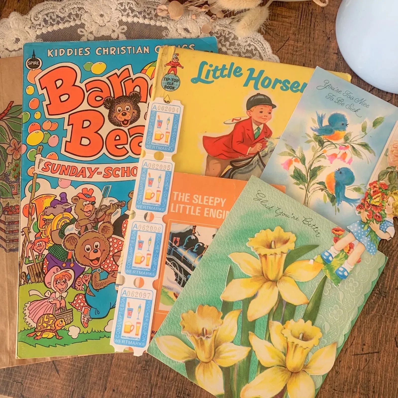 ヴィンテージ紙ものセット 洋書絵本・雑誌・グリーティングカード