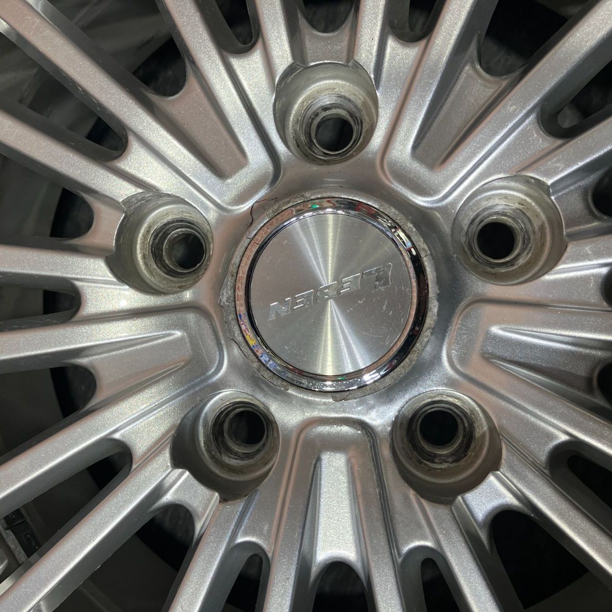 YOKOHAMA iceGUARD iG60 195/65R15 スタッドレスタイヤ アルミホイール