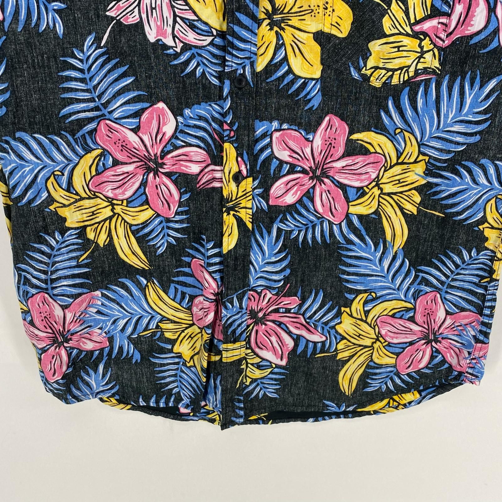 https://assets.mercari-shops-static.com/-/large/plain/2JXu7KDPTuWBkFBQvvZWta.jpg@jpg
