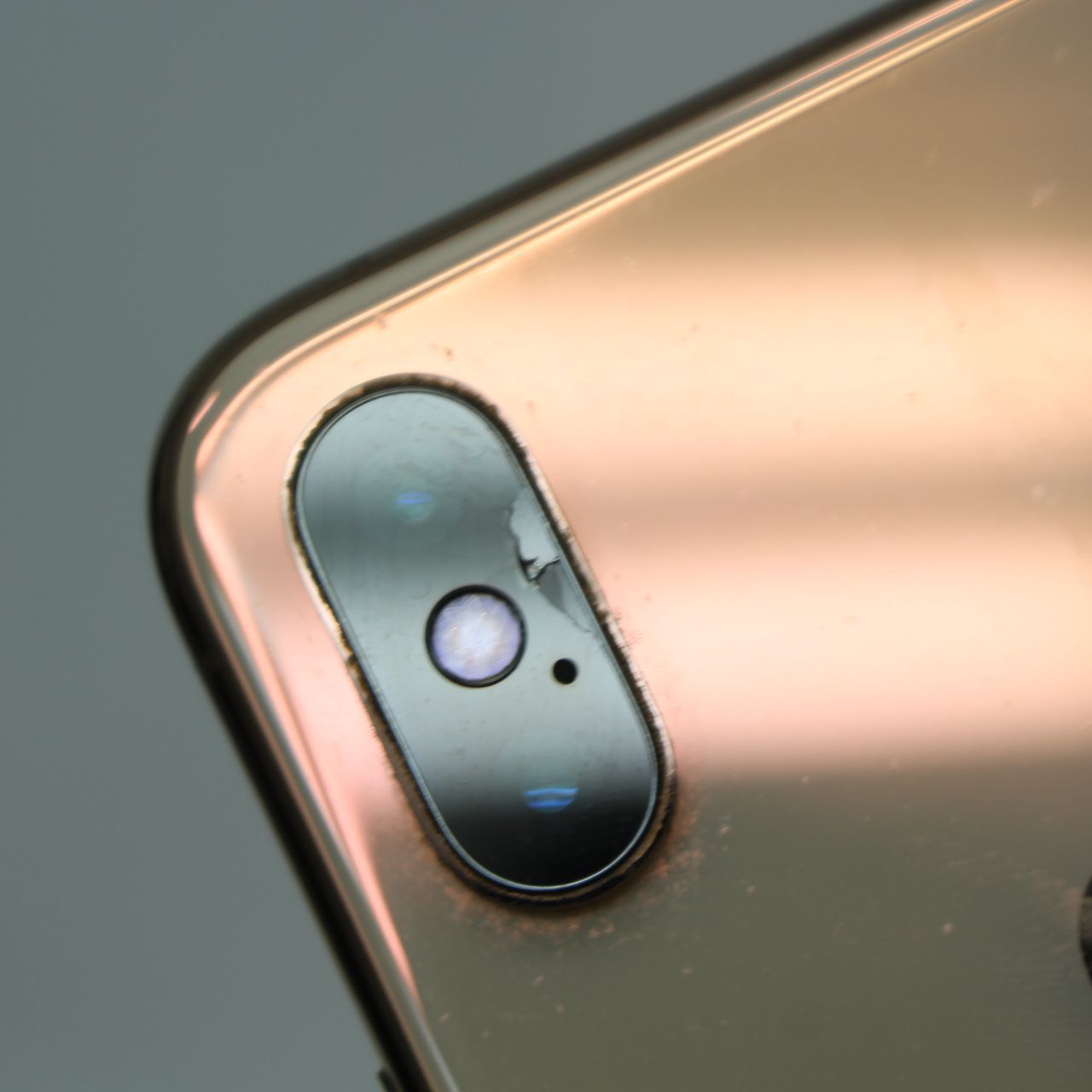 iPhone Xs 256GB ゴールド SIMフリー 本体 - メルカリ