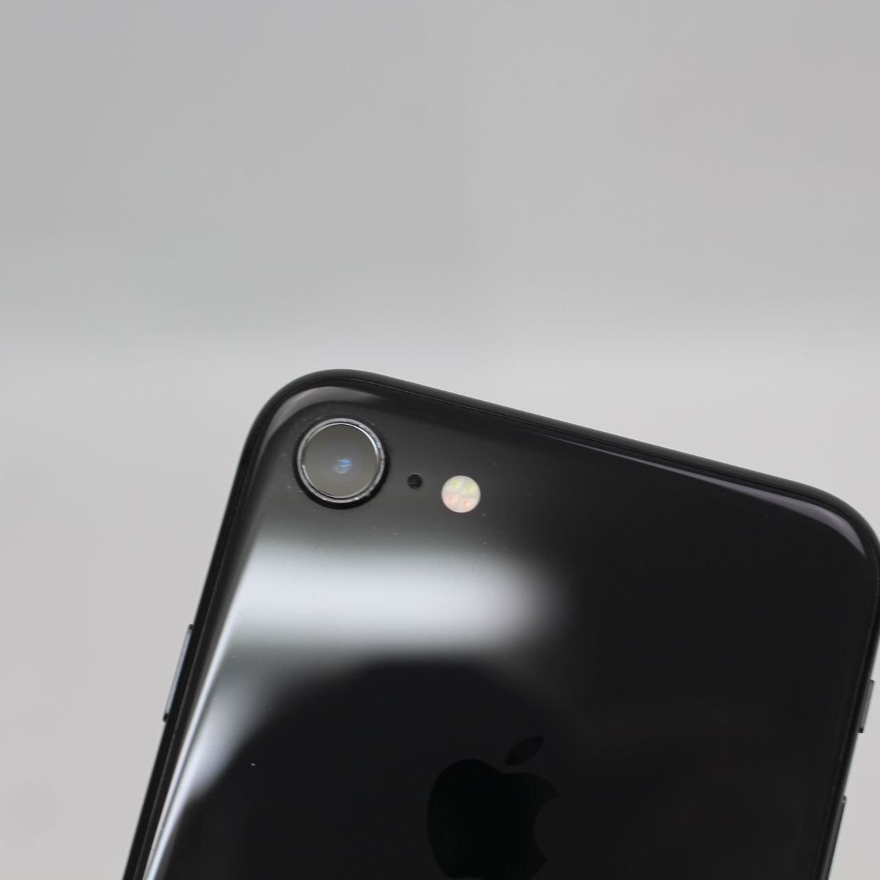 iPhone 8 64GB スペースグレイ SIMフリー 傷や汚れあり - メルカリ