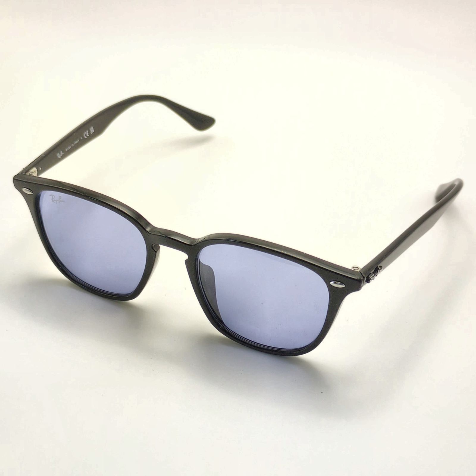 人気モデル】Ray-Ban レイバン RB4258-F 601/80 52□20 ウェリントン