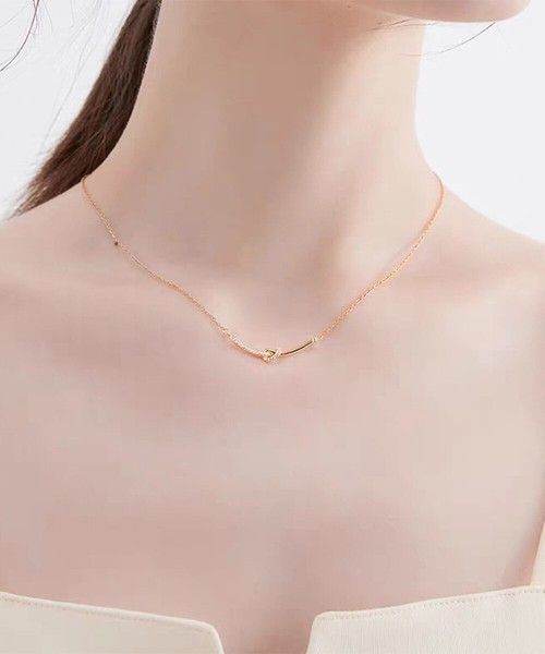 https://assets.mercari-shops-static.com/-/large/plain/2JXuBiTMSLMMrWgfarPMVF.jpg@jpg