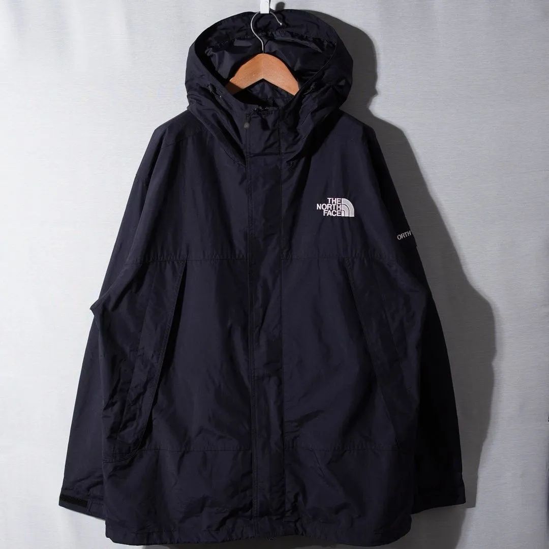 ノースフェイス ナイロンジャケット 黒 メンズXXLオーバーサイズUS規格 古着 ノースフェイス THE NORTH FACE ナイロンジャケット XXL ブラック
