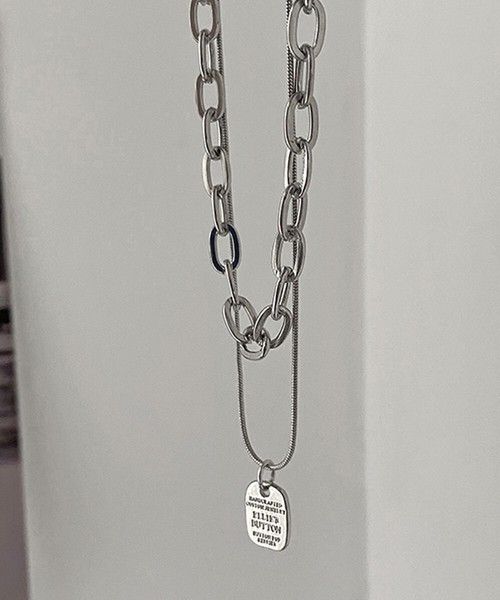 https://assets.mercari-shops-static.com/-/large/plain/2JXuFfq6b2VfybSNpFeypP.jpg@jpg