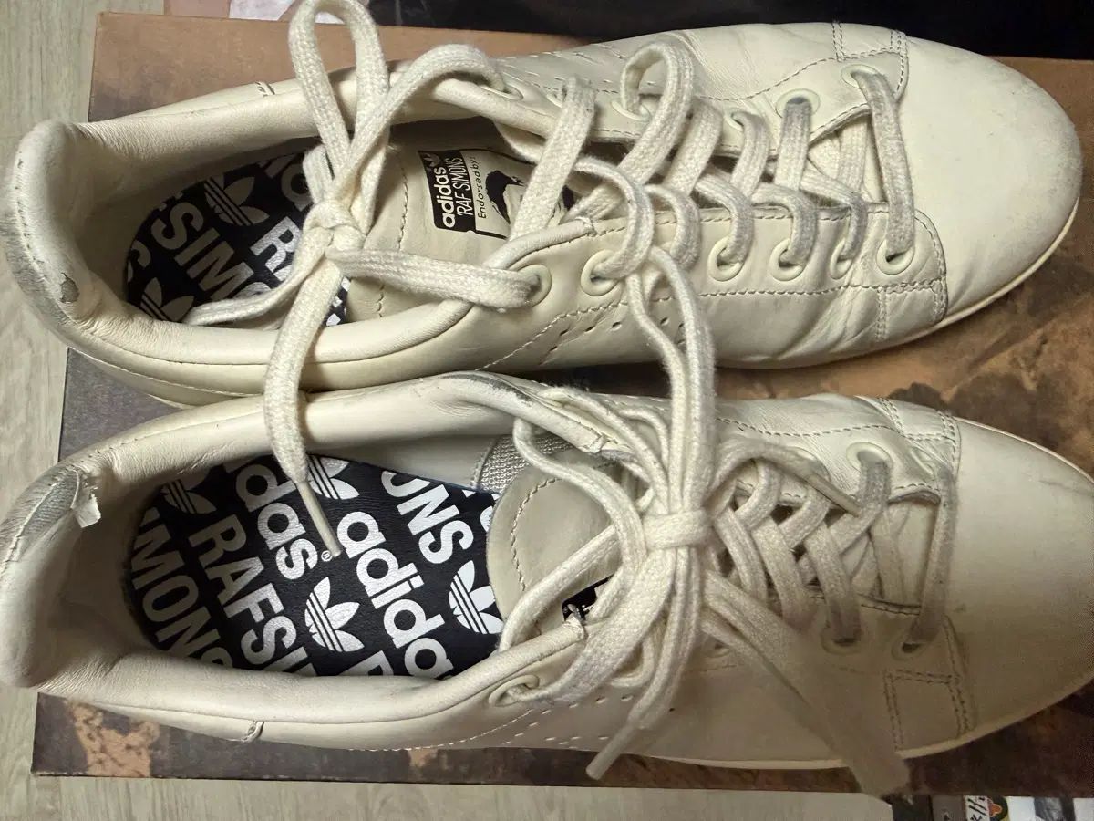 uk7 アディダス RAF SIMONS ラフ シモンズ スタンスミス