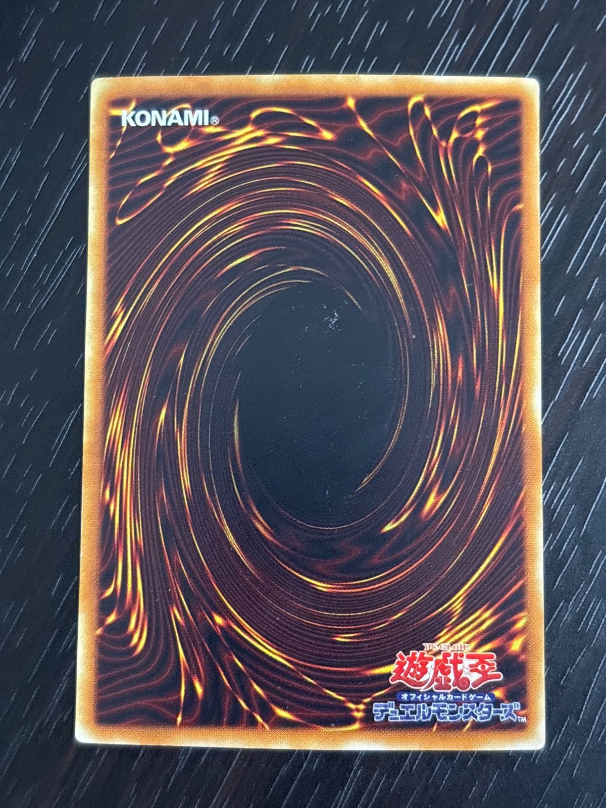https://assets.mercari-shops-static.com/-/large/plain/2JXuHro6qt3yV4AZhqajiZ.jpg@jpg