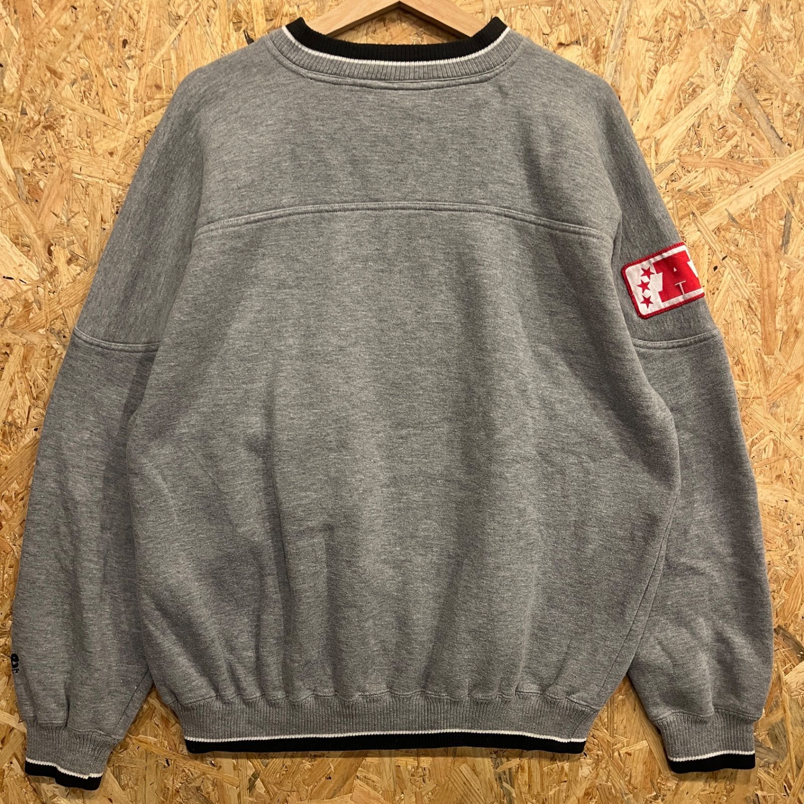 https://assets.mercari-shops-static.com/-/large/plain/2JXuJBTy9YqTTGQg4WujGa.jpg@jpg