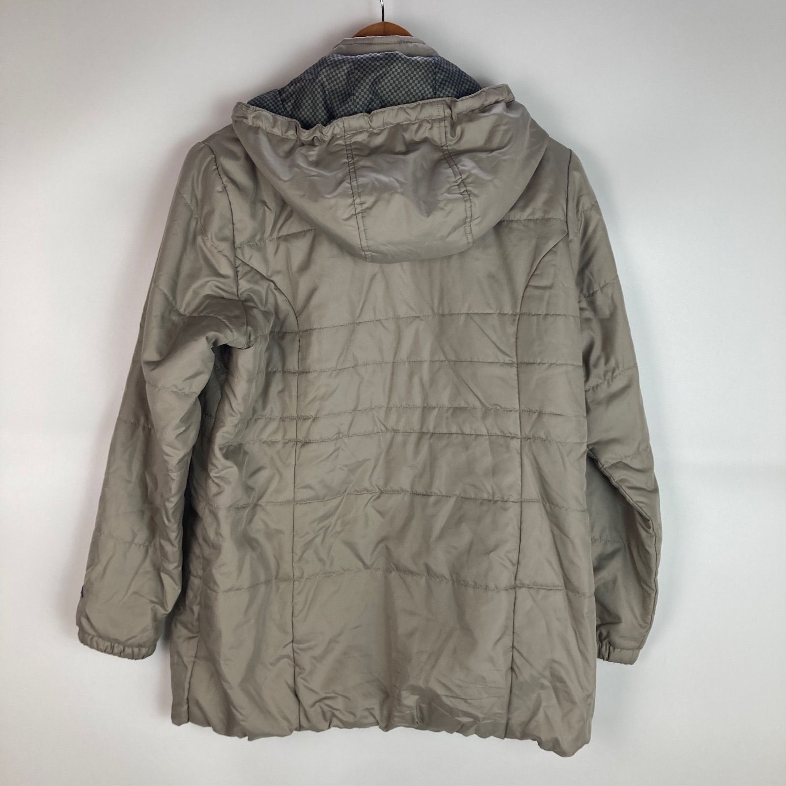 https://assets.mercari-shops-static.com/-/large/plain/2JXuTabLzdcVoyHGnNwiAQ.jpg@jpg