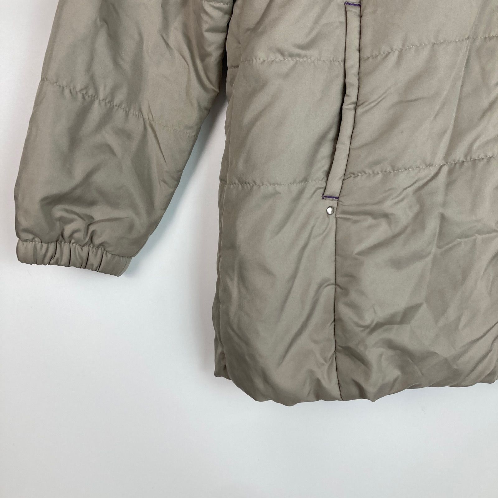 https://assets.mercari-shops-static.com/-/large/plain/2JXuTabQnKQvoFHDZ4j5kz.jpg@jpg