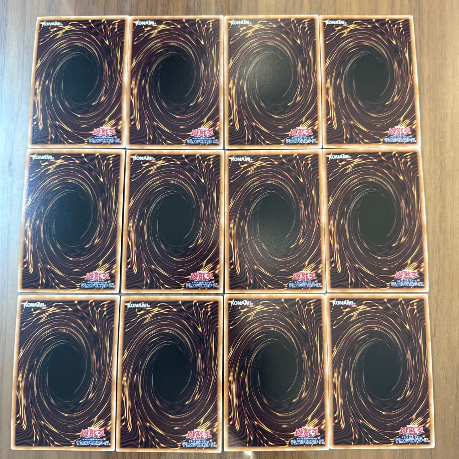 https://assets.mercari-shops-static.com/-/large/plain/2JXuVY2KkBJwBdjFZx8N7L.jpg@jpg