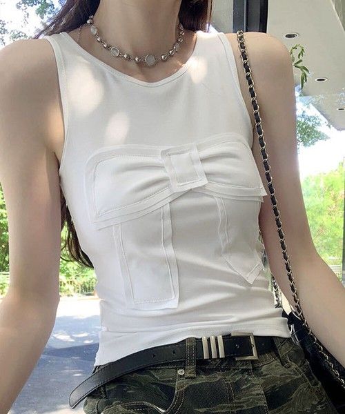 https://assets.mercari-shops-static.com/-/large/plain/2JXuXLXM2zaYvgB2f37BoJ.jpg@jpg