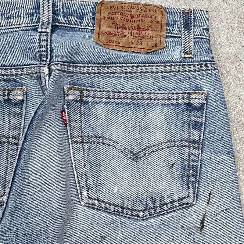 https://assets.mercari-shops-static.com/-/large/plain/2JXuXjqJ5EQbaEySW5pHWB.webp@jpg