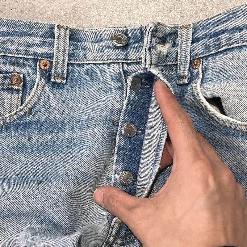 https://assets.mercari-shops-static.com/-/large/plain/2JXuXjqLahPB8wsqgPJoeg.webp@jpg