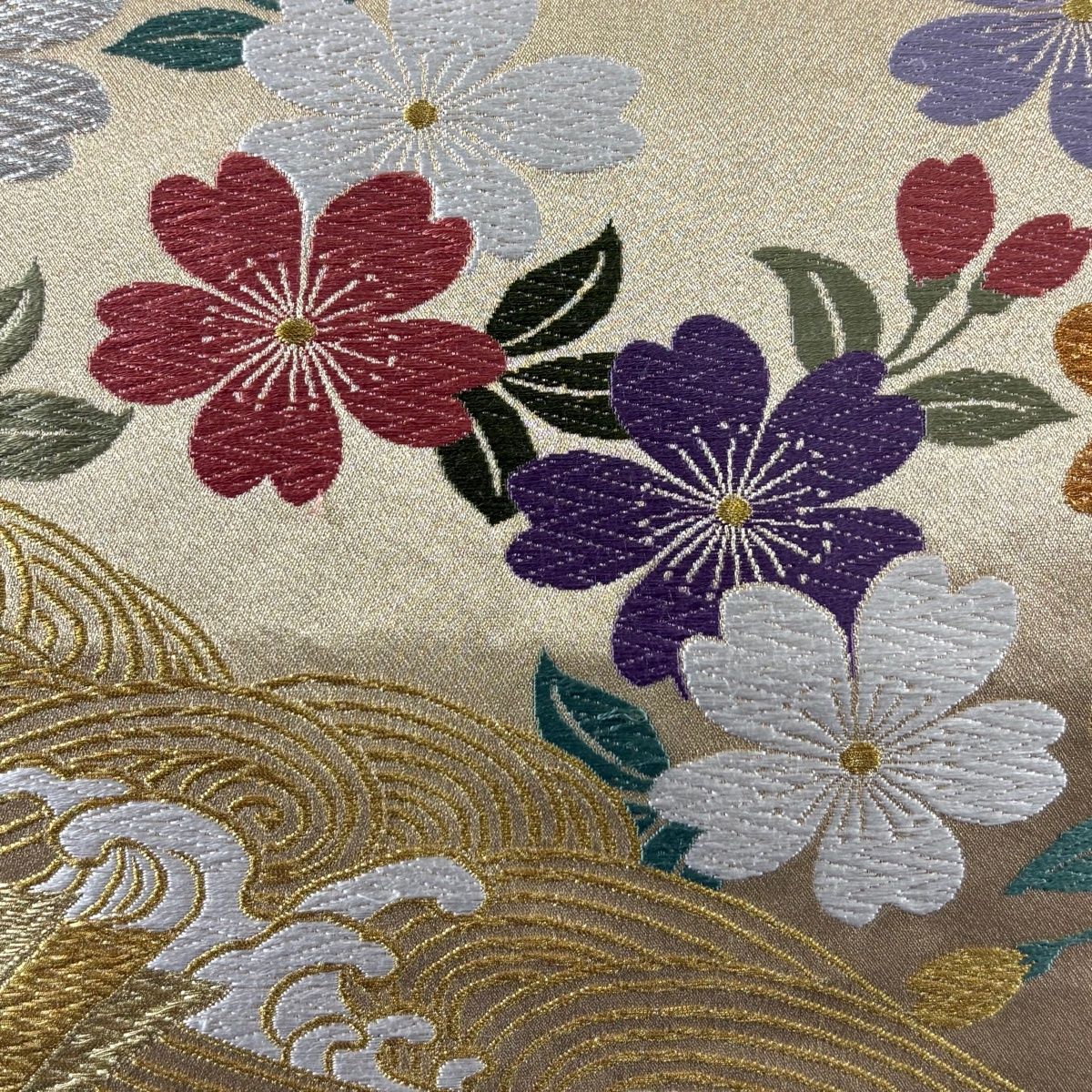 美品】 袋帯 秀品 振袖向き 桜 波頭 金銀糸 箔 金色 六通 正絹 【中古