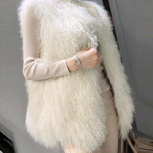 https://assets.mercari-shops-static.com/-/large/plain/2JXupMkFXFn2soAFLxMaDh.jpg@jpg