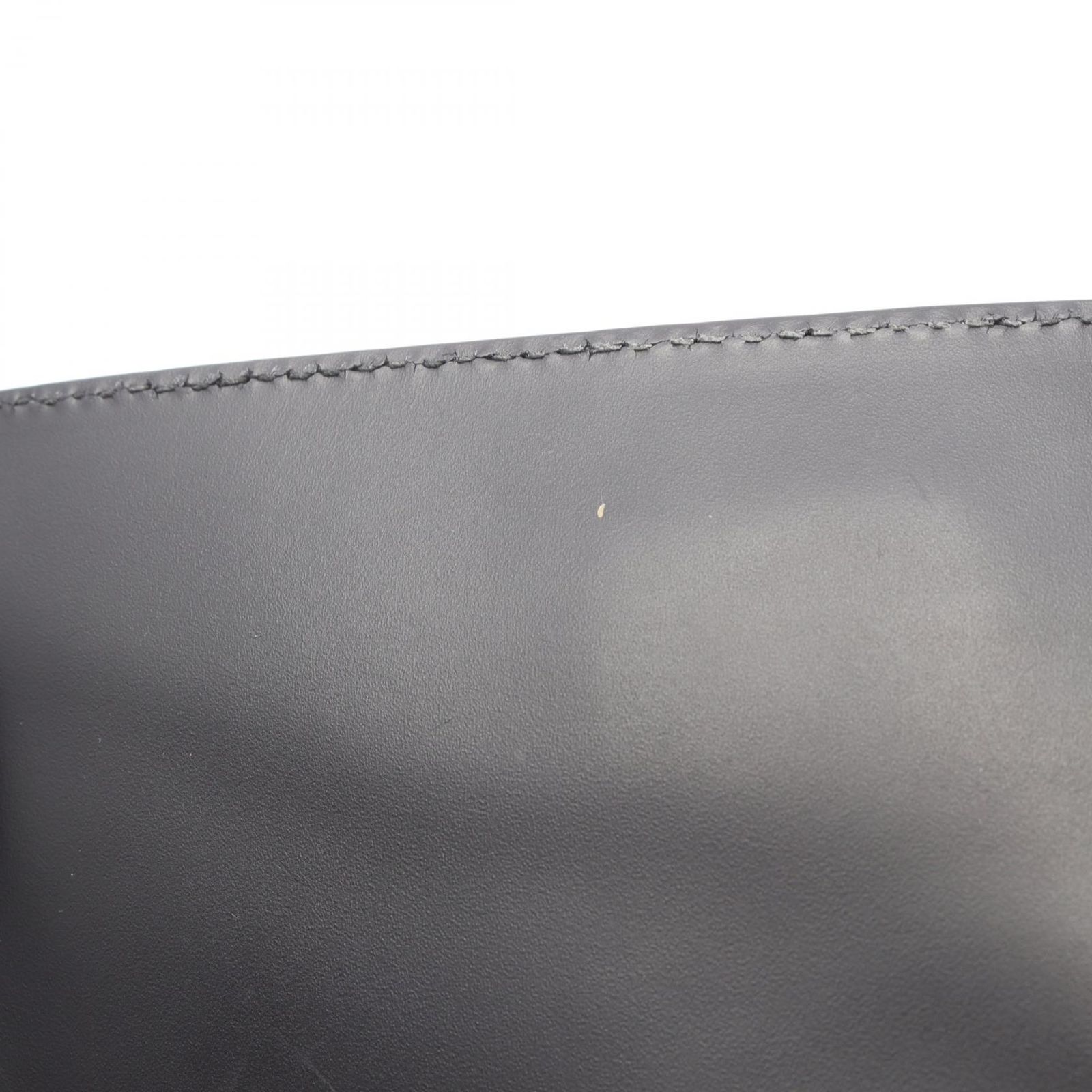 https://assets.mercari-shops-static.com/-/large/plain/2JXuzZLvLDJpVZaSU6jFSR.jpg@jpg