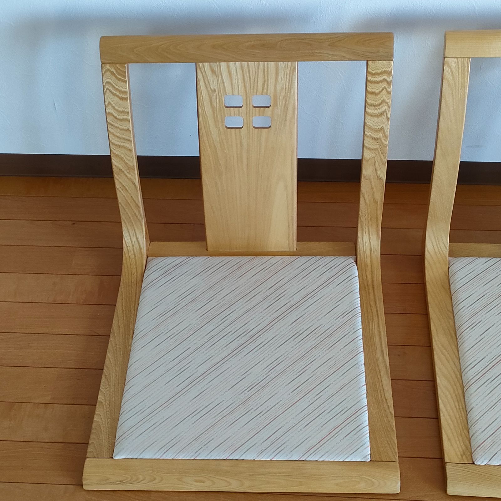 美品〉HIKARI 座椅子 4台セット クッション付き 和室 - メルカリ