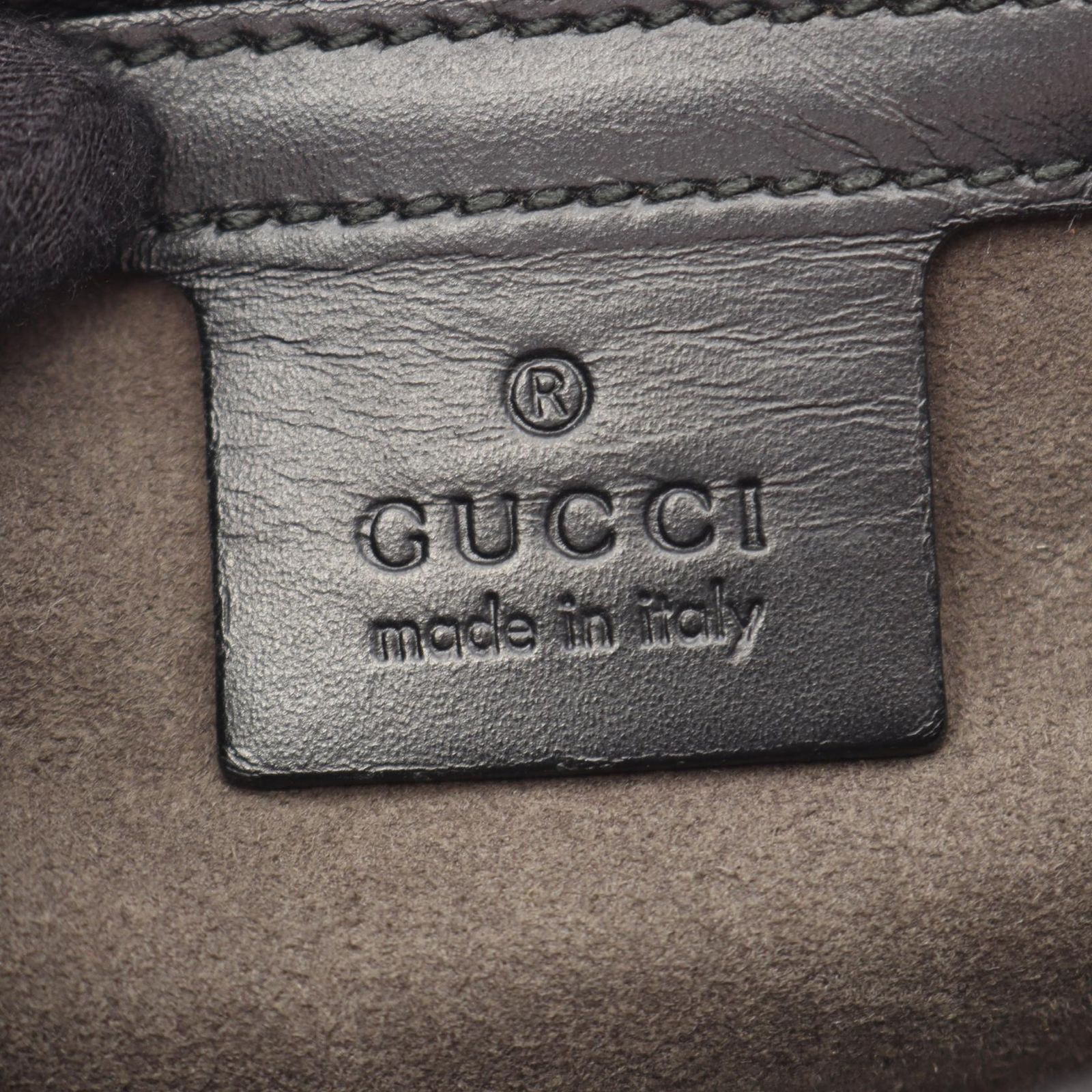 https://assets.mercari-shops-static.com/-/large/plain/2JXvB9sAfBDZiahFdKosG7.jpg@jpg