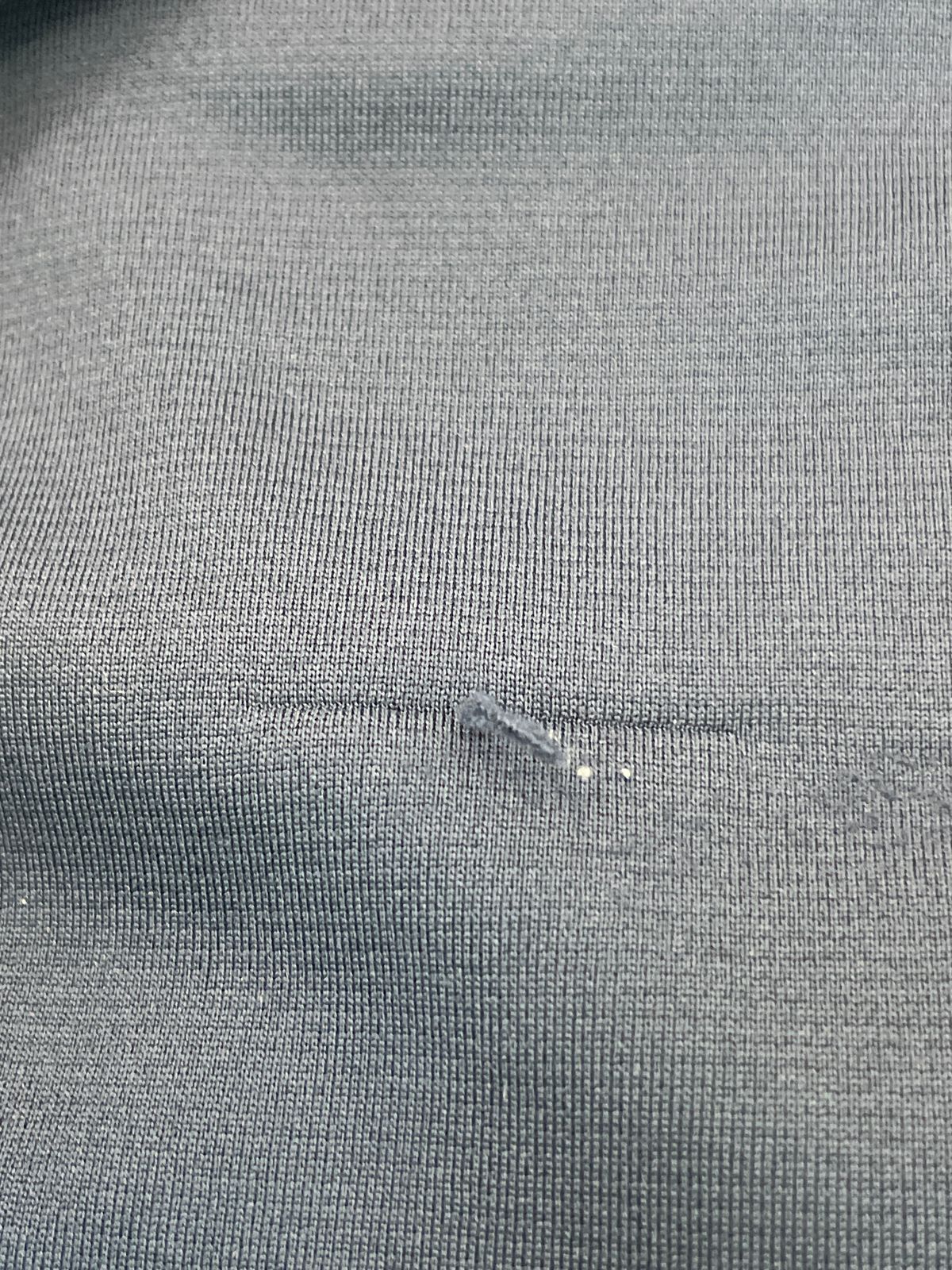 https://assets.mercari-shops-static.com/-/large/plain/2JXvJyn39e7wspAh9RZwFU.jpg@jpg