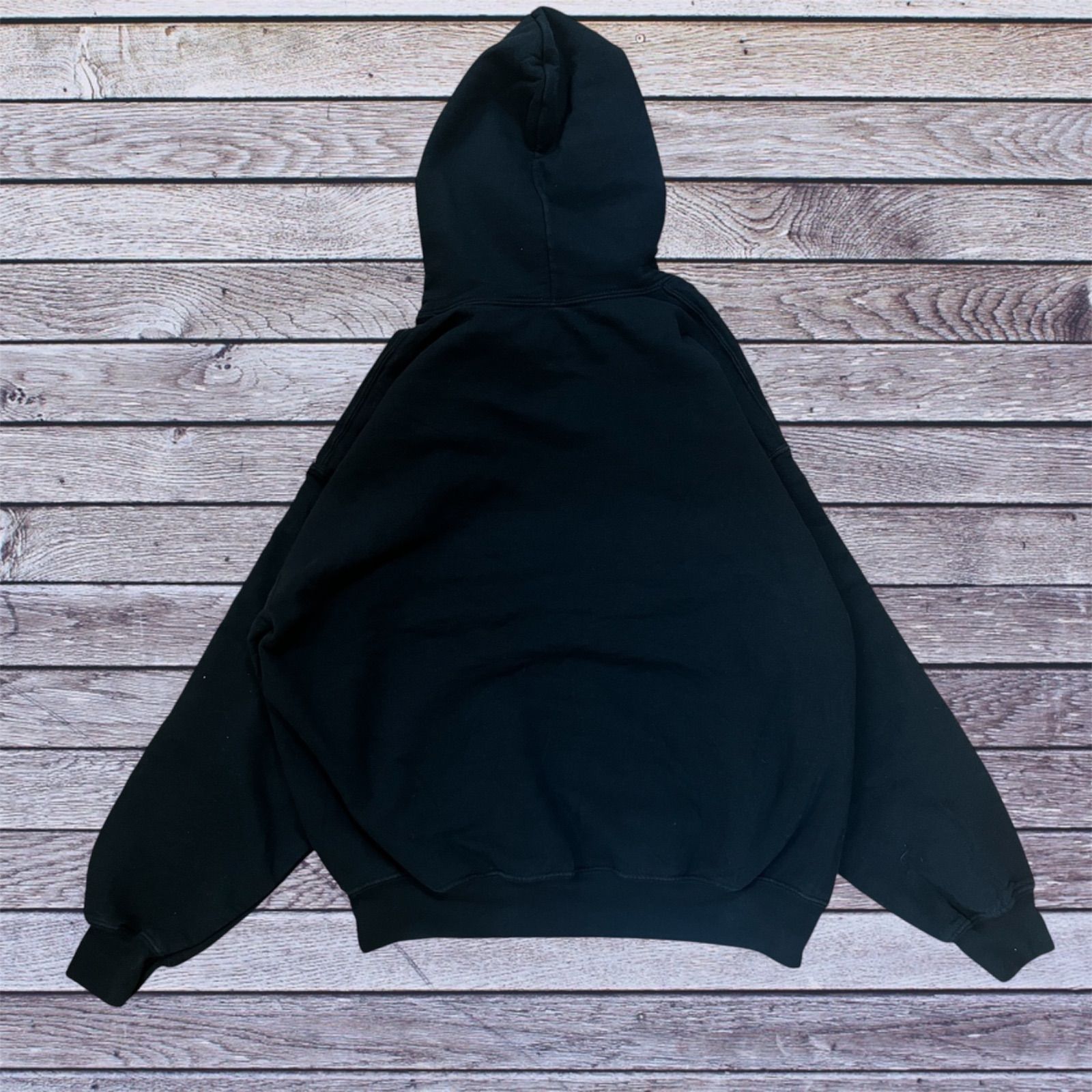 https://assets.mercari-shops-static.com/-/large/plain/2JXvaAVpup4gMowj9Wfjwm.jpg@jpg