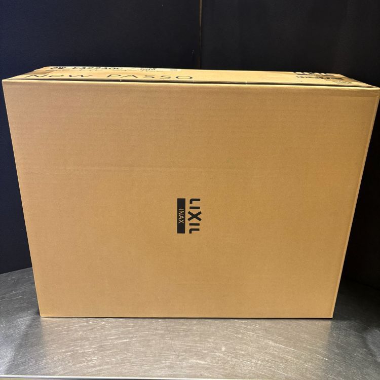 https://assets.mercari-shops-static.com/-/large/plain/2JXvrTCxoTGFD4MBhzV3Vu.jpg@jpg