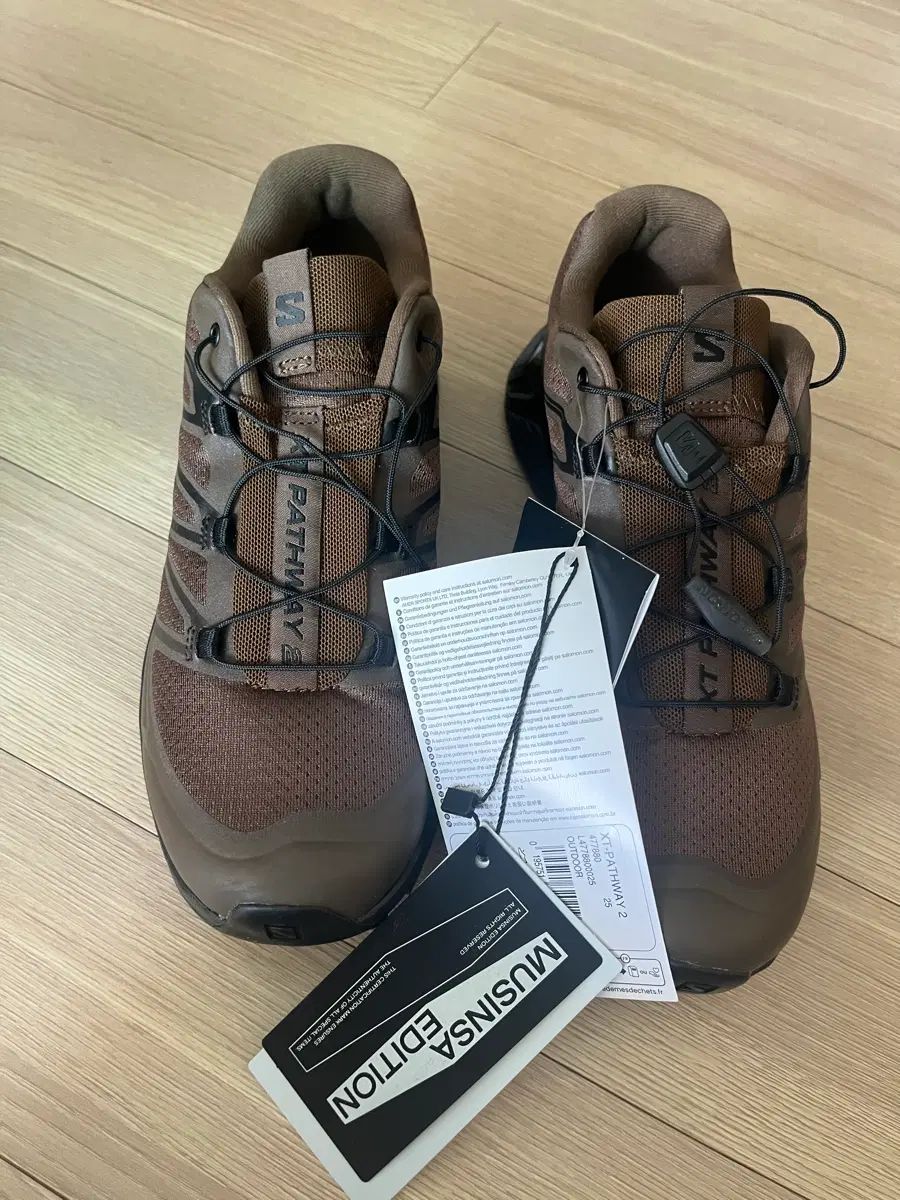 https://assets.mercari-shops-static.com/-/large/plain/2JXvrichrooqrY3bfhM2Fd.webp@jpg