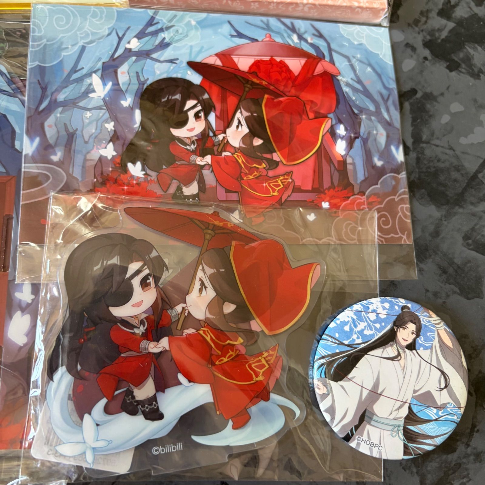 天官賜福 アクリルスタンド 缶バッジ まとめ売り No.398 - メルカリ