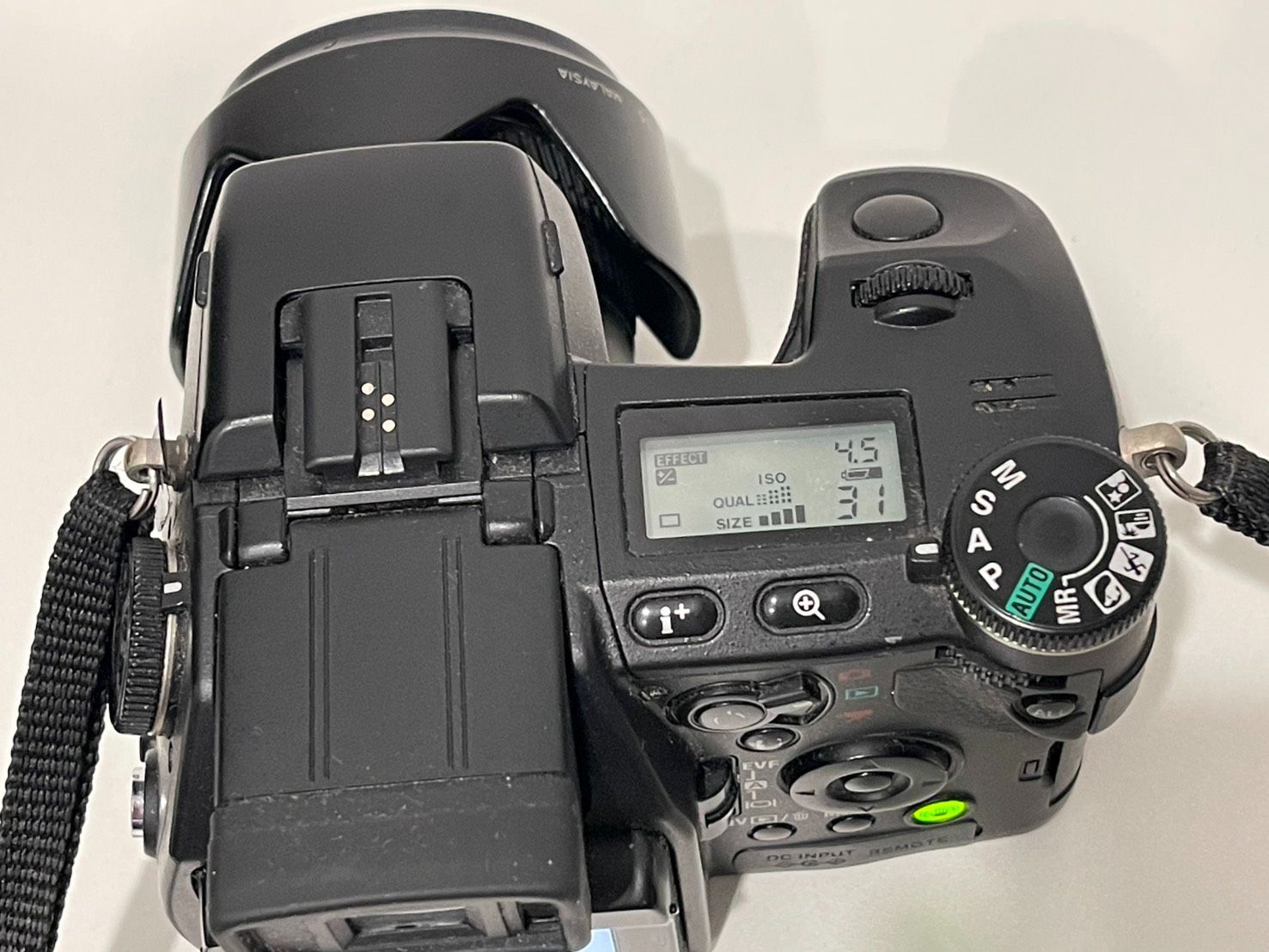 通電確認済】コニカミノルタ DiMAGE A2 バッテリー4個 充電器付 名機