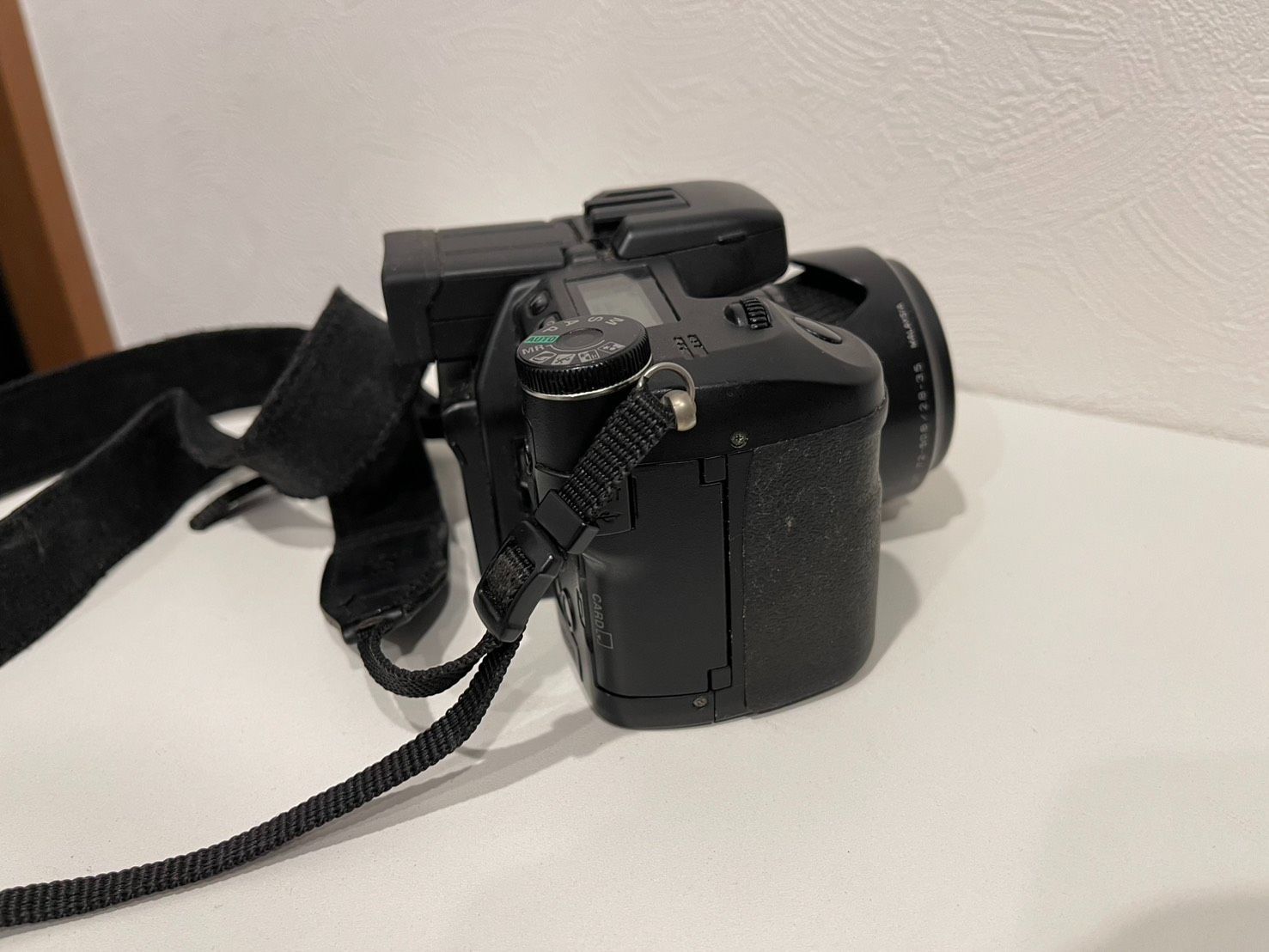 通電確認済】コニカミノルタ DiMAGE A2 バッテリー4個 充電器付 名機