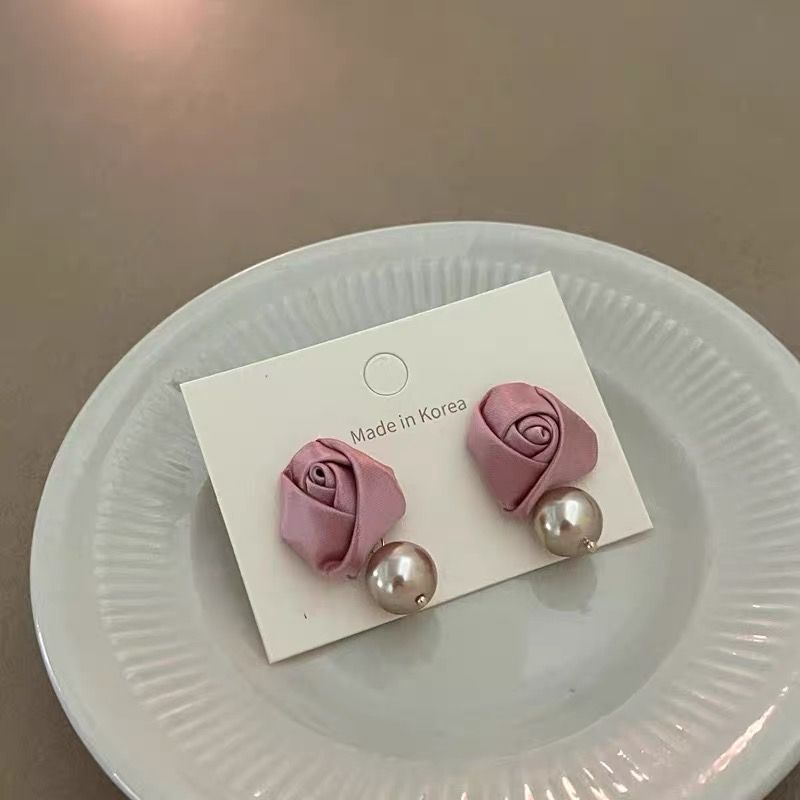 https://assets.mercari-shops-static.com/-/large/plain/2JXw2K2iyvEWhyNWbSBPzP.jpg@jpg