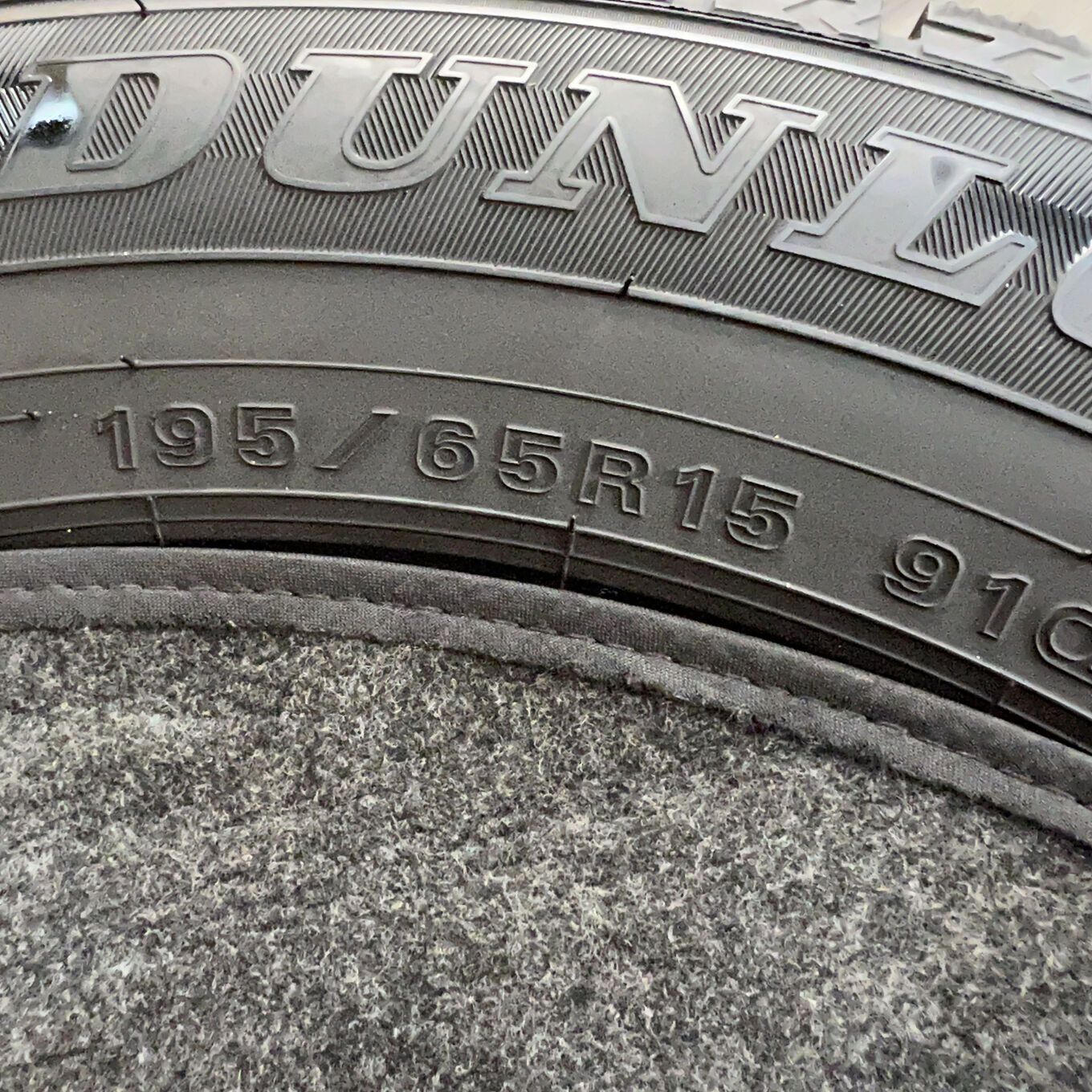 タイヤのみ]スタッドレスタイヤ 195/65R15 DUNLOP WINTER MAXX WM02 4