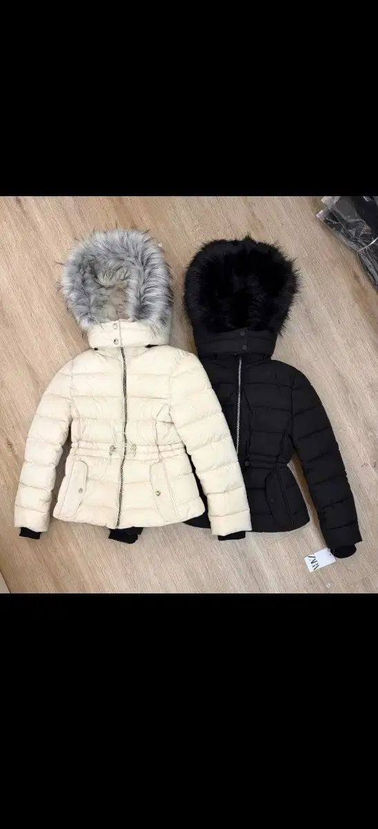 ZARA レディース ダウン S M サイズ 新品