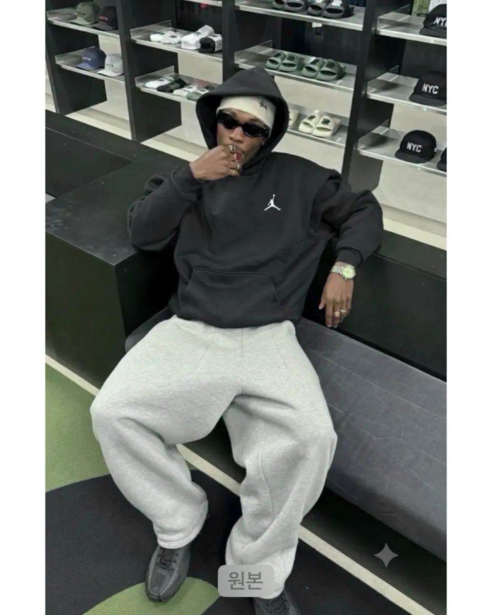 https://assets.mercari-shops-static.com/-/large/plain/2JXwFHfHxMR46hTAomfjQW.webp@jpg
