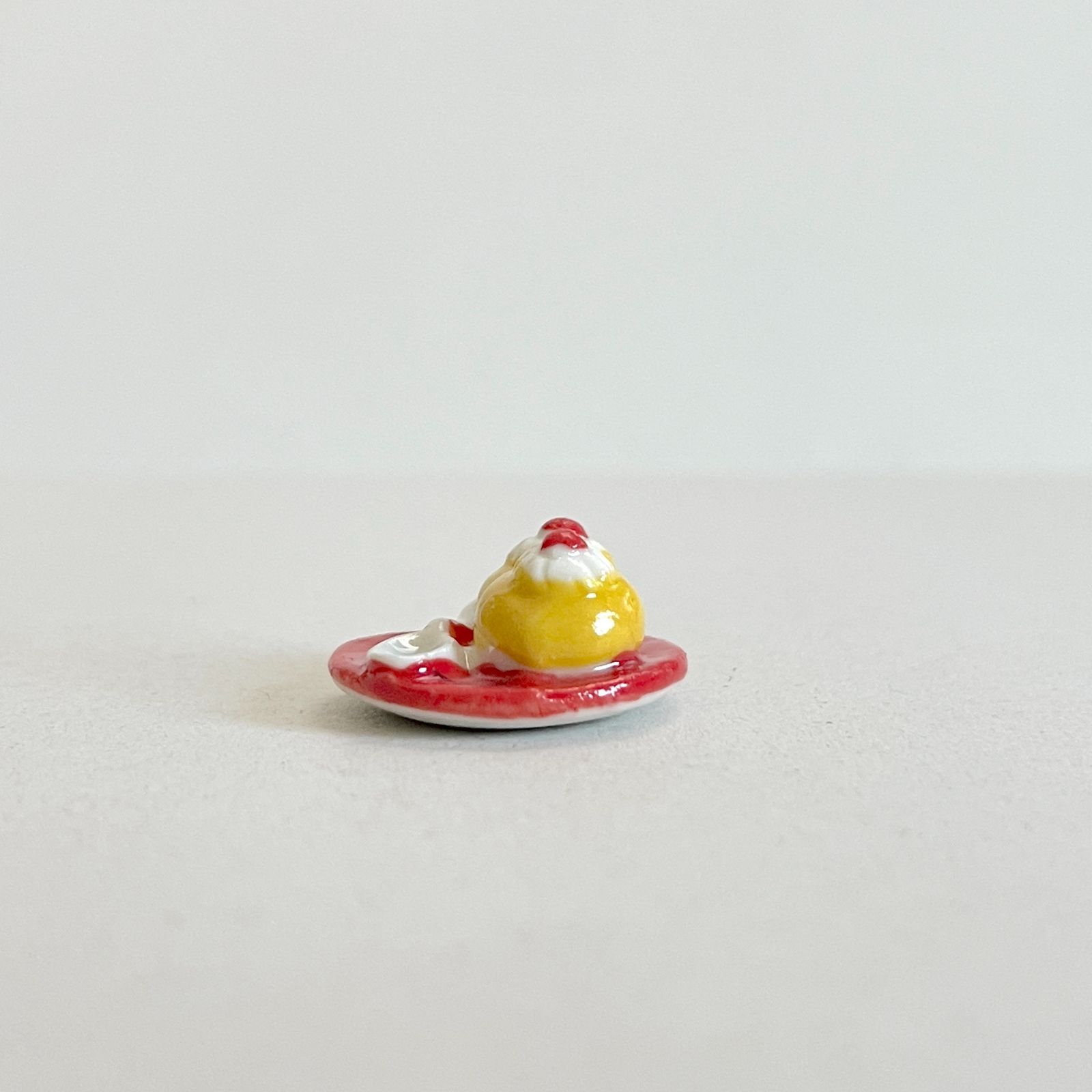 https://assets.mercari-shops-static.com/-/large/plain/2JXwFjhkRKxejWf7ahmzVT.jpg@jpg